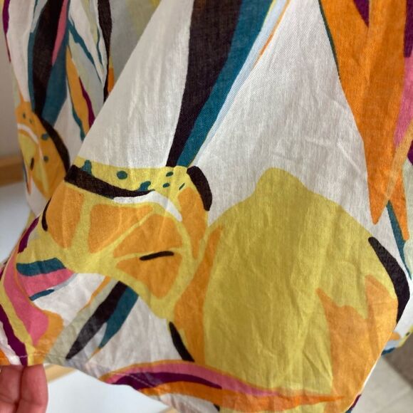 C&C California lemon floral print cotton blouse w/ cross-stitch embroidery - Picture 4 of 6